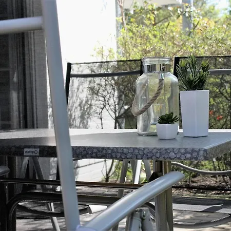 Raemel 38 Strandkieker Whg 15 * Zingst